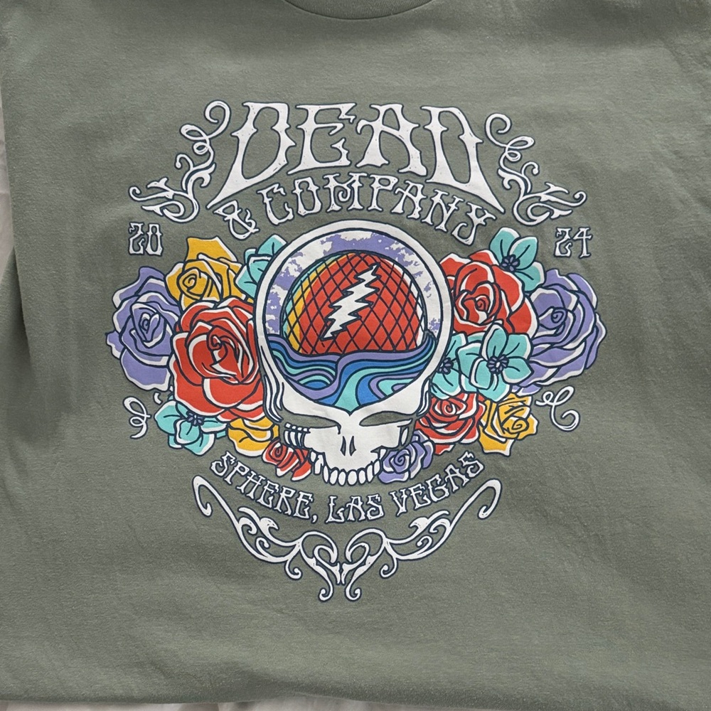Dead & Company at the Sphere Green Short Sleeve Tee. Size Large.